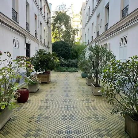 Au Rez De Chaussee Pres De Gare De Lyon Apartment *
